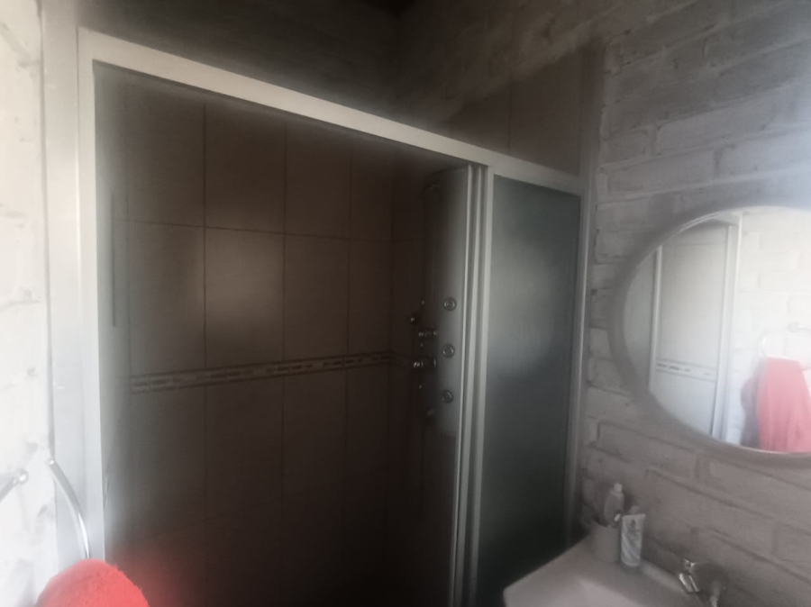 4 Bedroom Property for Sale in New Park Northern Cape